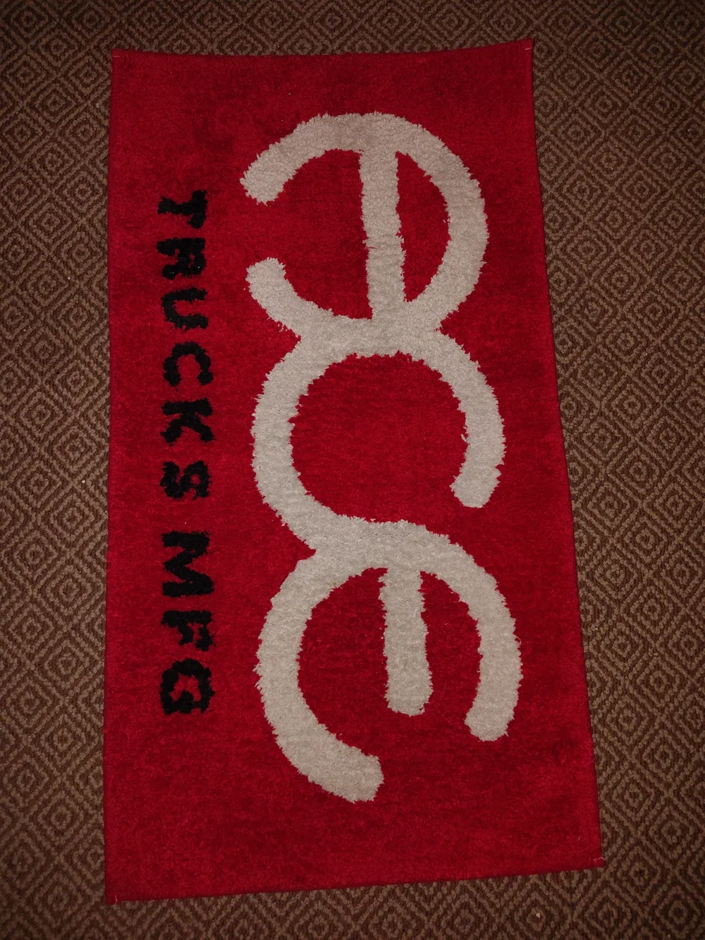 Red & White ACE trucks Slate Boardig Logo Accent Rug